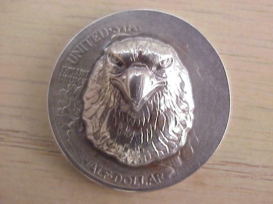 Repousse-Or-Pop-Out-Coins
