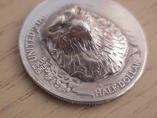 Repousse-Or-Pop-Out-Coins