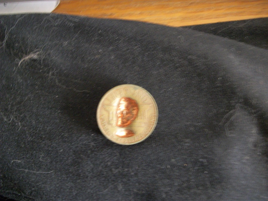Repousse-Or-Pop-Out-Coins
