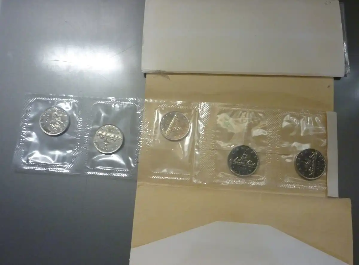 Cellophane-Strips-Of-5-1968-Dollars---PL-Or-Business-Strikes?
