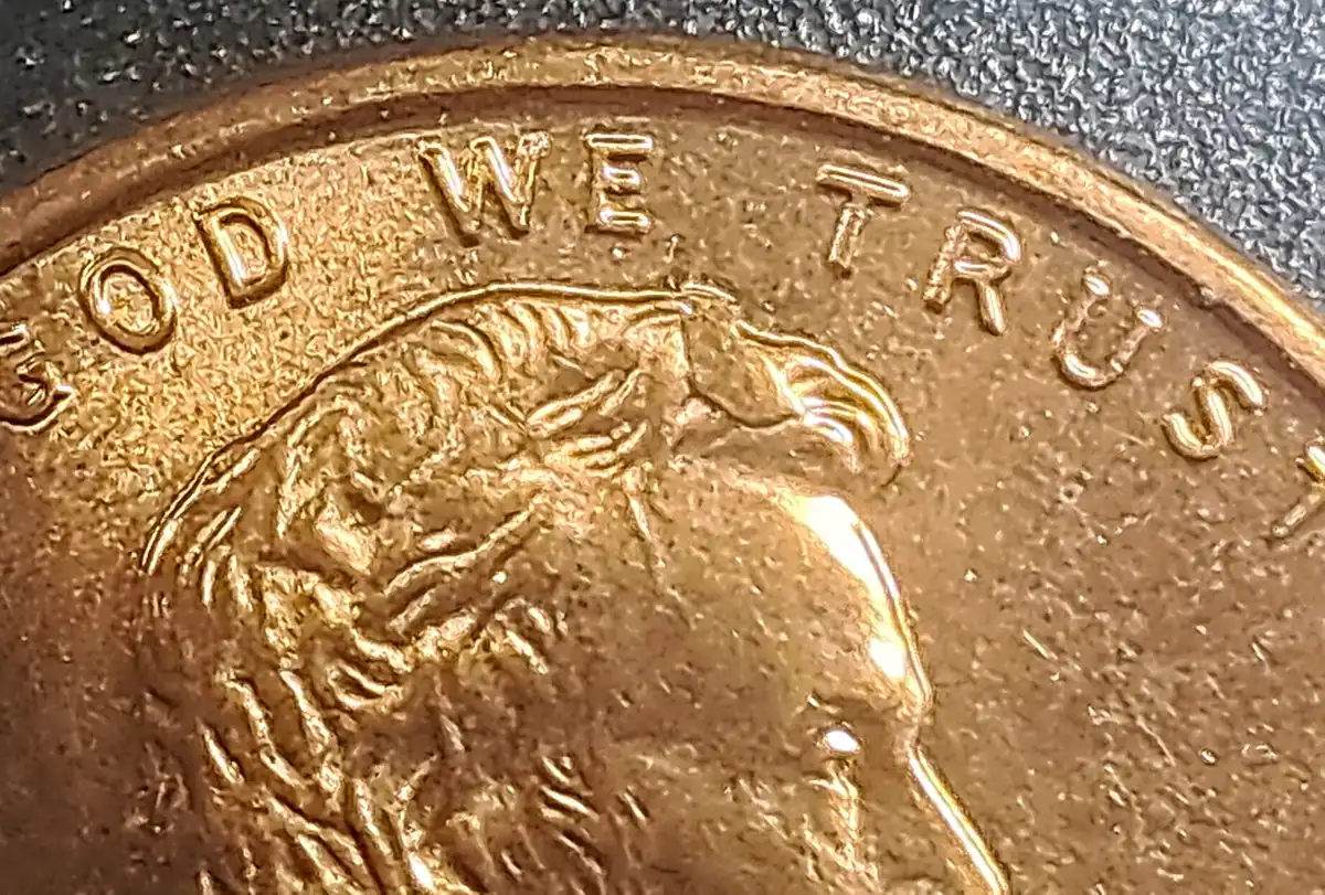 1993-Lincoln-Cent-With-A-Die-Chip-In-Hair