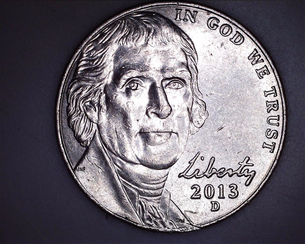 Rim-Error-On-2013-D-Nickel?