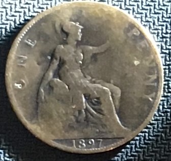 1897-Queen-Victoria-One-Penny-Coin--P-Or-D-Inside-The-O-For-One-Please-Help-Why-This-Is