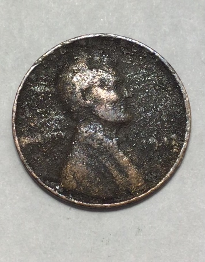 1943-Maybe-Copper-Penny?-Not-Stick-To-Magnet.-Weigh-2.02gm-Maybe-Because-Damage.-Suggestions?