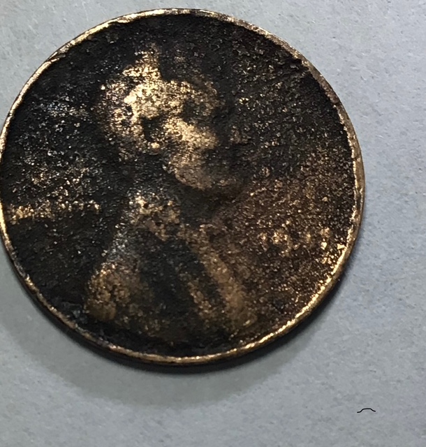1943-Maybe-Copper-Penny?-Not-Stick-To-Magnet.-Weigh-2.02gm-Maybe-Because-Damage.-Suggestions?