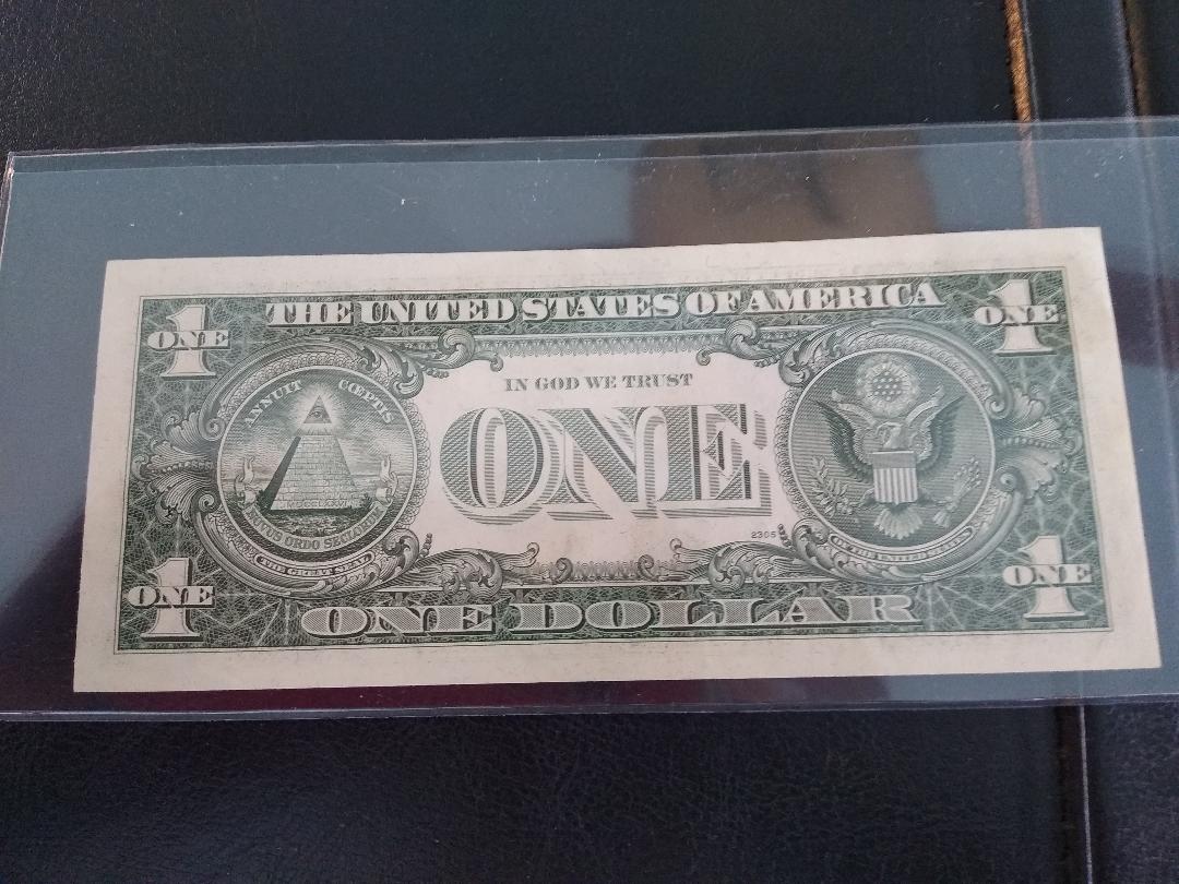 Unmarked-Uncirculated-Dollar-Bill