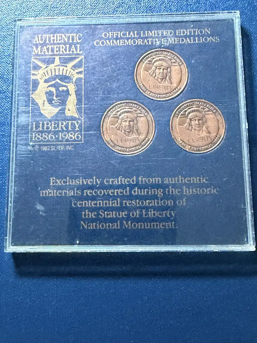 Commems-Collection-Modern:-1986-Statue-Of-Liberty---Ellis-Island-/-Cousin-#2