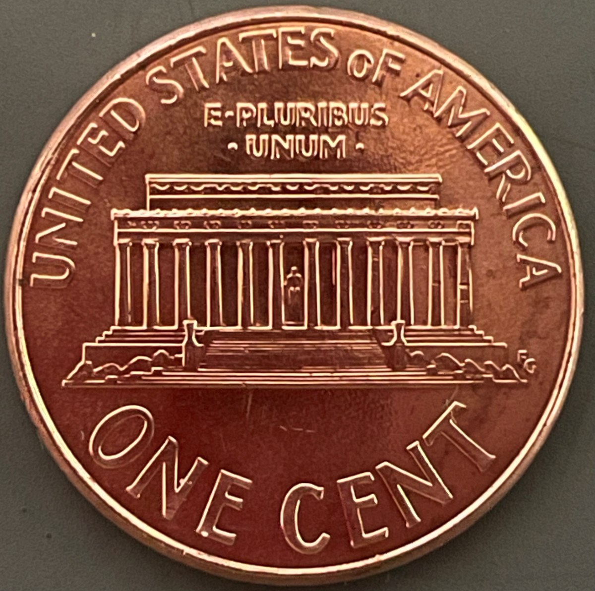 2007-Penny-With-Nice-Strike-Thru-Rim-Burr
