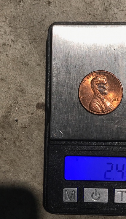 I-Found-2-1982-Lincoln-Cents-&-One-Weighs-3.1g-?-Why?