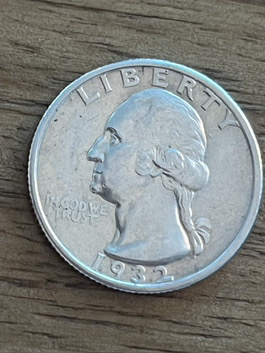1932-Quarter--Noticeable-Error?-Value