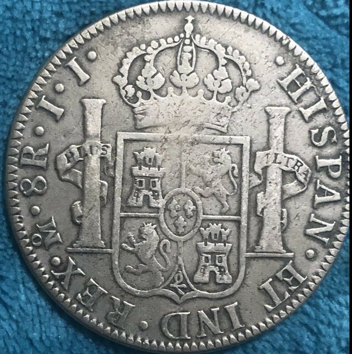 A-Fake-That-Is-Actually-Modern-1816-8-Reales