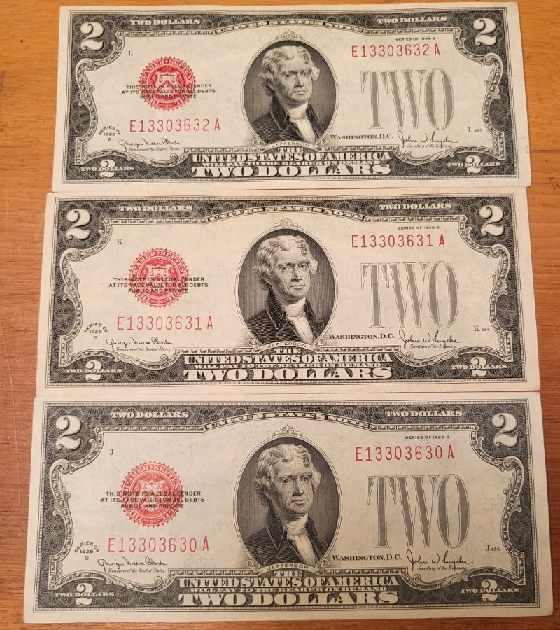 I-Have-Three-1928-Two-Dollar-Notes.-Consecutive-Numbers.