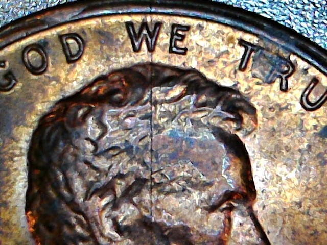 1983-Lincoln-Memorial-With-Crack-From-Rim-To-Rim