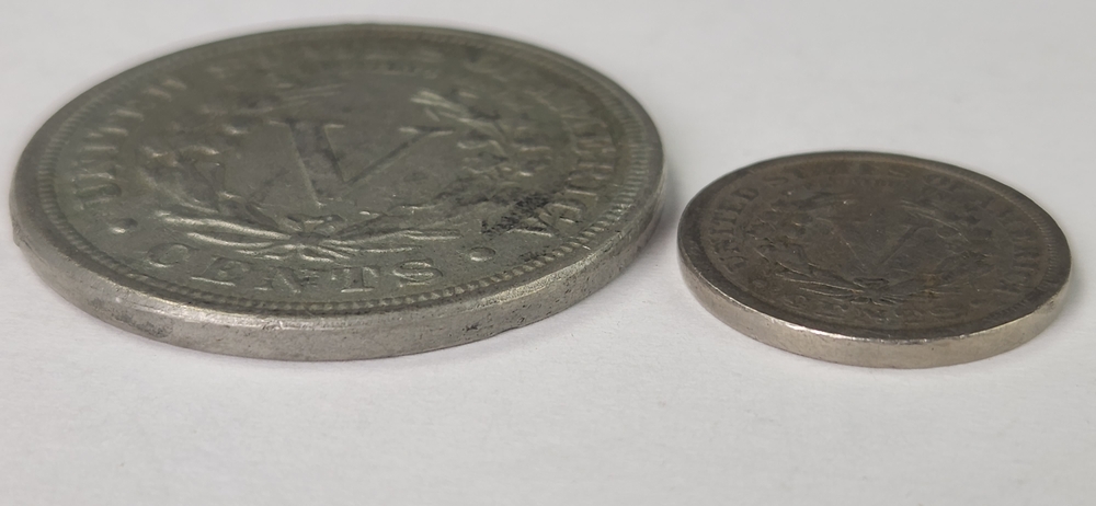 Oversized-1913-V-Nickel.early-Commemorative?-Copy?