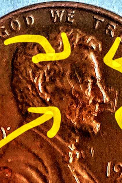 Outline-Of-Something-On-Lincoln's-Face?