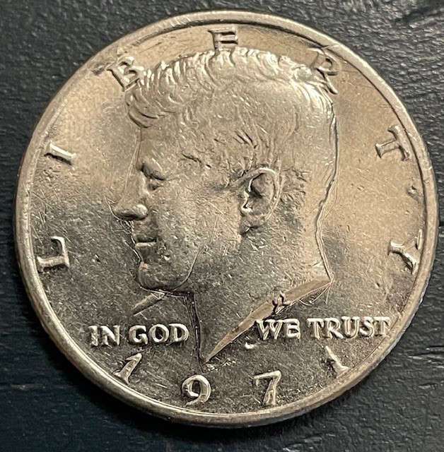 1971-Kennedy-Half-Dollar-Die-Chipping-Off-And-Possible-Other-Errors?