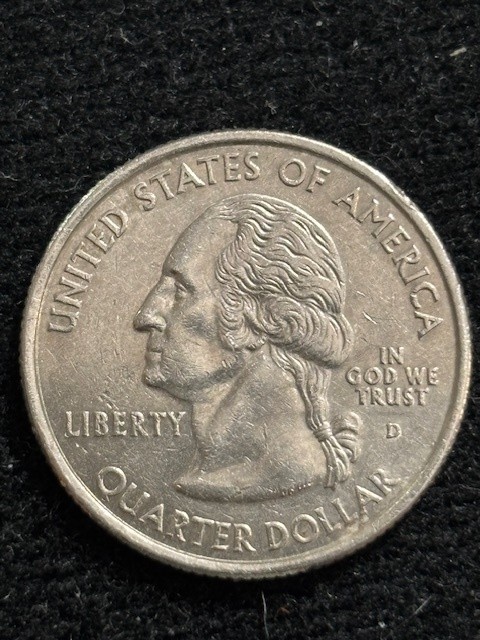2004-D-Wisconsin-Quarter-Doubling-Errors?-An-R-With-Possible-A-On-It?