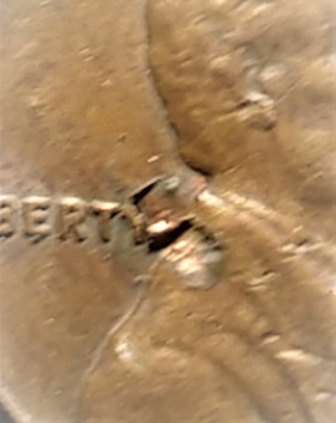 1963-Lincoln-Memorial-Penny-With-Something-Going-On?