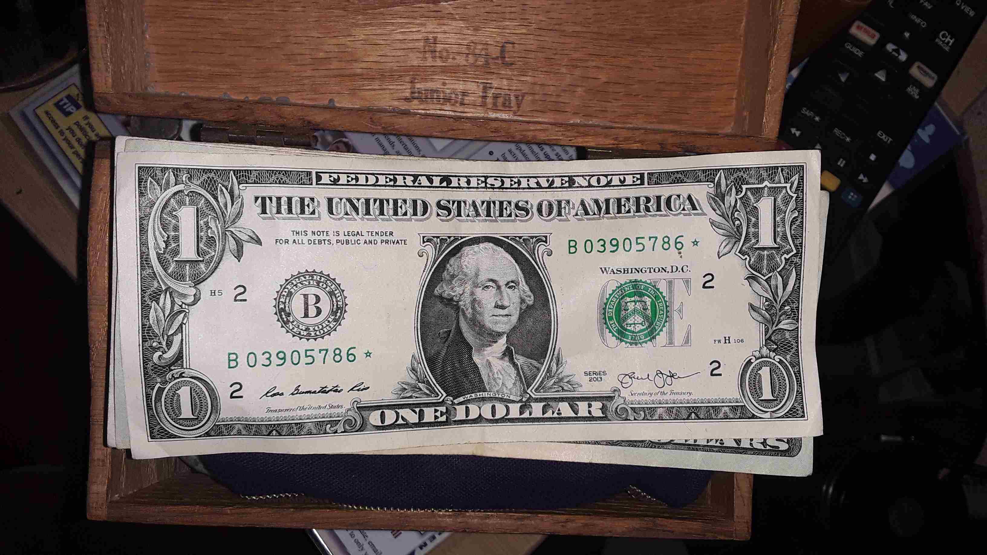 2013-1-Dollar-Star-Note-For-The-Records