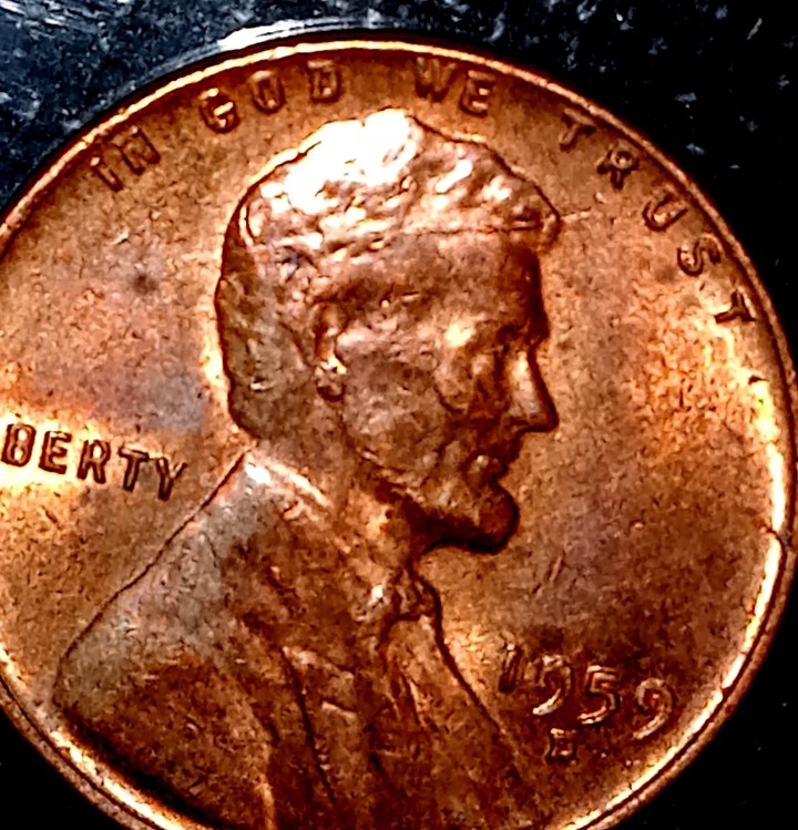 1959-D-Lincoln-Penny-Has-A-Crown-Or-Idk