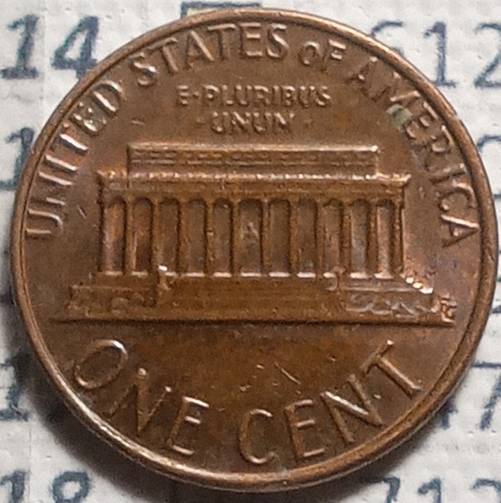 I-Think-I-Found-A-Small-Date-1982-No-Mint-Copper-Penny!-It-Weighs-3.10