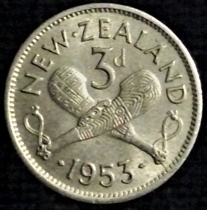 1947-NZ-Threepence-Die-Crack-Below-Left-Patu