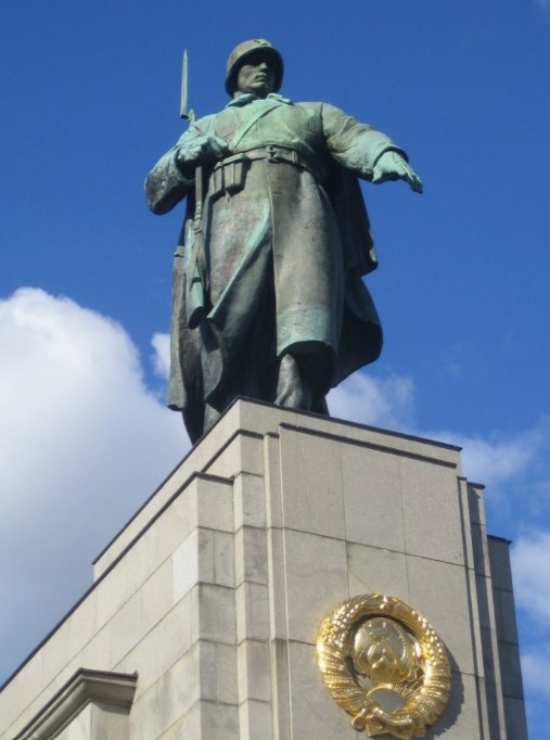 Post-Your-Coins-And-Medals-That-Depict-A-Statue
