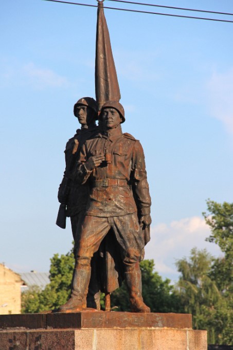 Post-Your-Coins-And-Medals-That-Depict-A-Statue