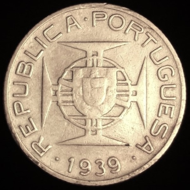 1939-Saint-Thomas-&-Prince-Islands-2.5-Escudos