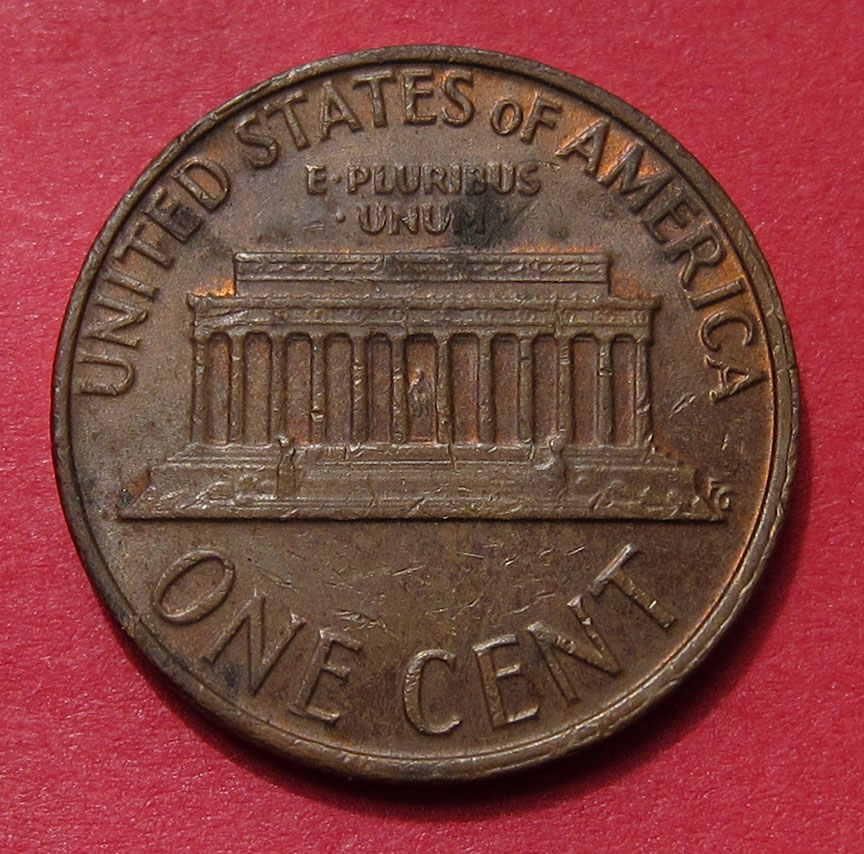 1975-Lincoln-Memorial-Cent-Struck-Through-Die-Cap