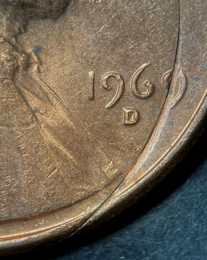 1969-D-Lincoln-Memorial-Cent-Mint-Error---Incomplete-Clip