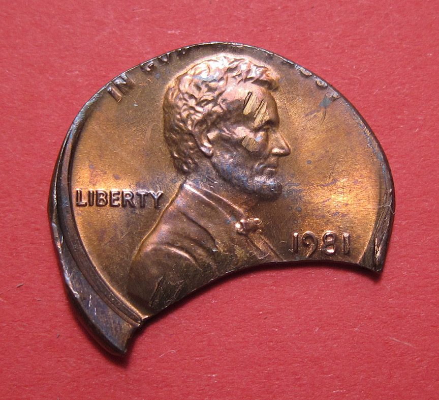 1981-Lincoln-Memorial-Cent-Mint-Error---Off-Center-Strike-On-Clipped-Planchet