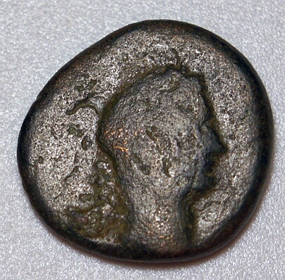 Double-Portrait-Ancient.--Too-Worn-To-ID?