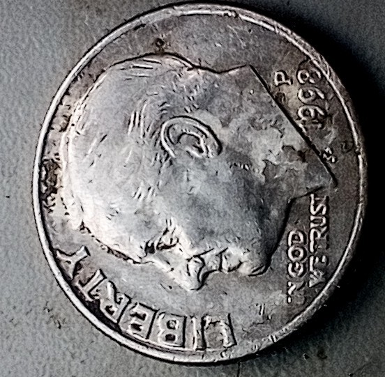 Does-Anyone-Know-What-Is-Different-About-This-Dime-It-Looks-Off-1998-P