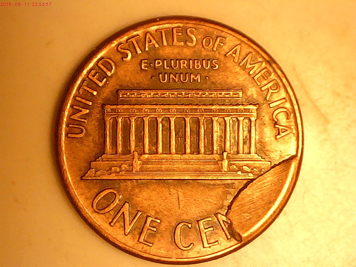 1989-And-1944-Lincolns-With-Cuds