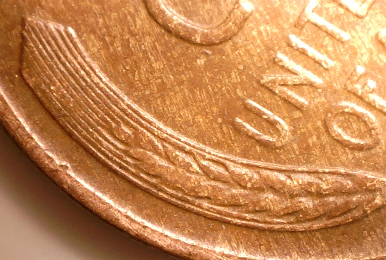 Found-One-Of-The-Many-1941-DDO-Also-A-Nice-Woody