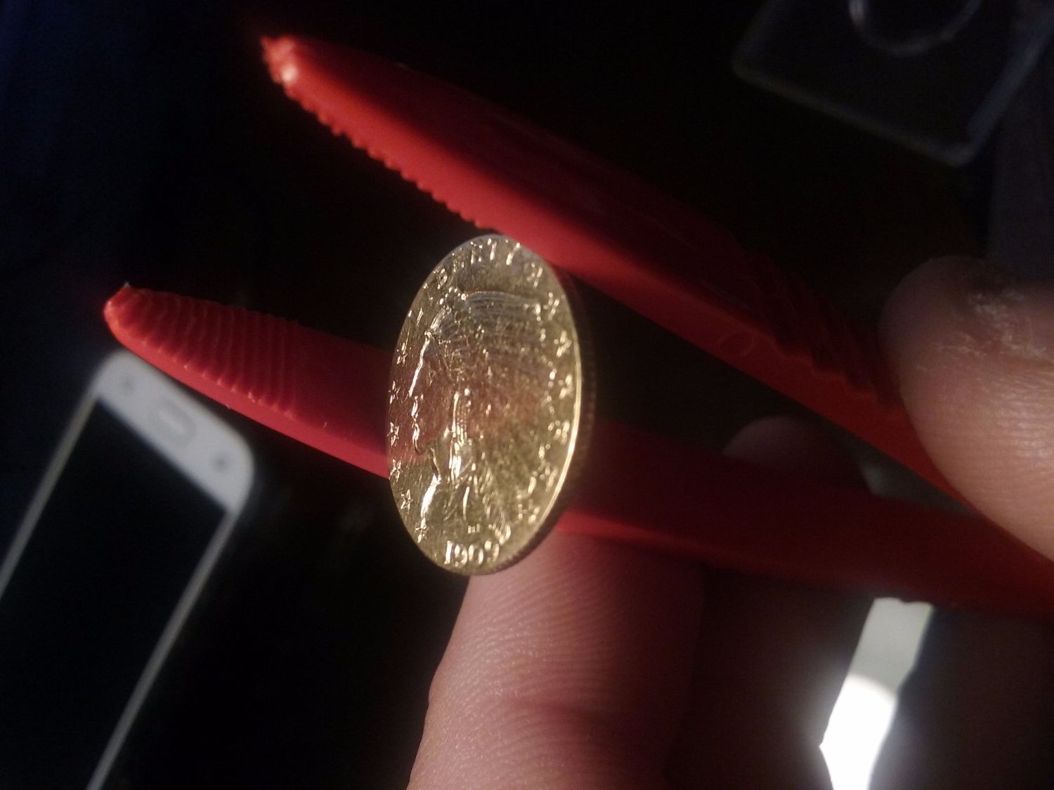 Help-Grading/Pricing-A-1909-2-1/2-Gold-Indian-Eagle