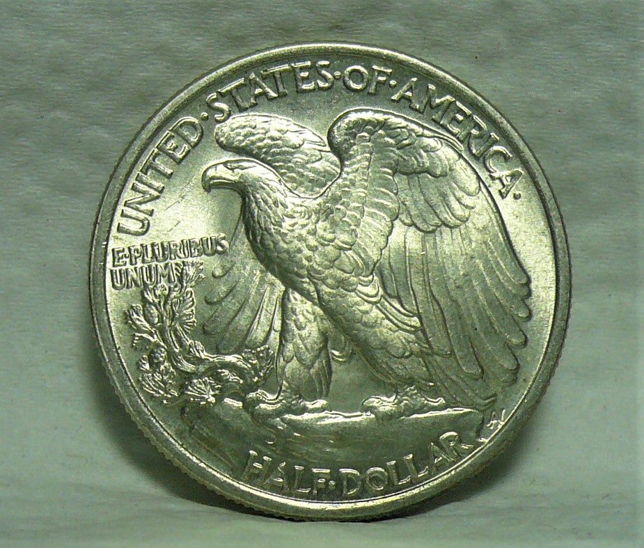 1943-P-Walking-Liberty-Half-Dollar-With-Faint-Toning---Thoughts-On-Grade!