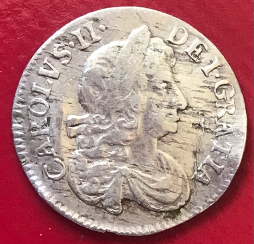 Informations-About-This-British-Coin-And-The-Error-On-It.-Tia