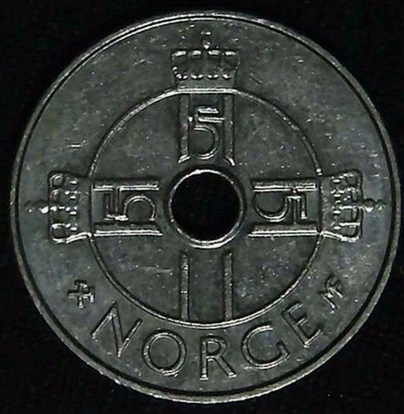 Around-The-World-With-Coins---A-Coin-Geography-Game