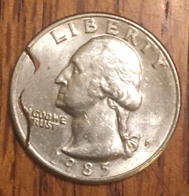 Broken-Die?-1985-Quarter