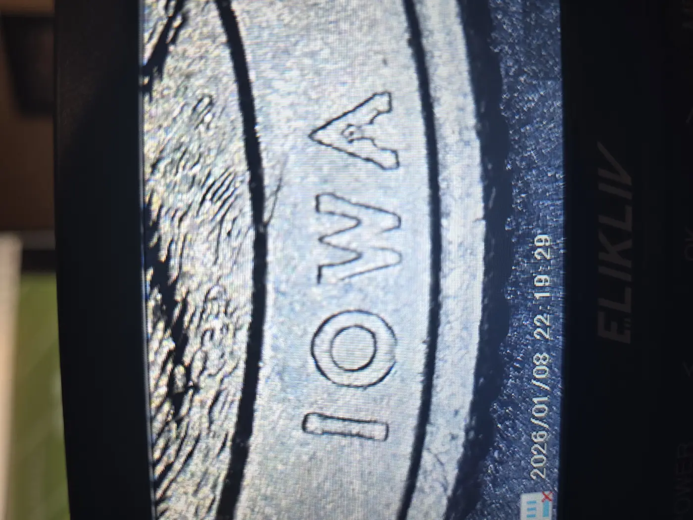 2017-Effigy-Mounts-Quarter---Mint-Error?