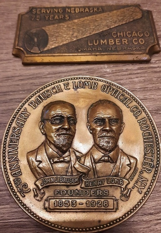 Bronze-Advertising-Paperweights