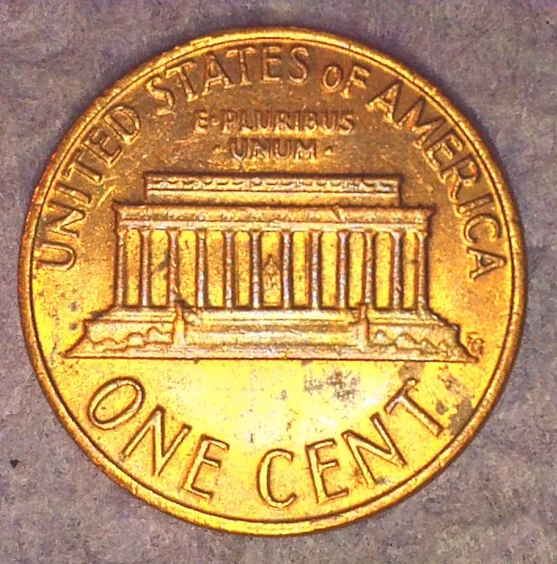 1977-Lincoln-Memorial-Cent-Question.