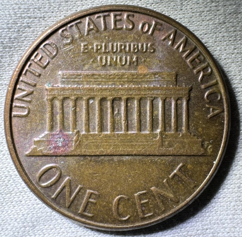 1982-P-1c-Large-Date-Strange-Split-R-In-Liberty