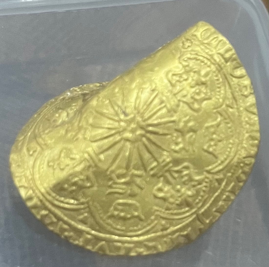 Please-Help-Me!-Can-Anyone-Tell-Me-What-Type-Of-Coin-This-Is