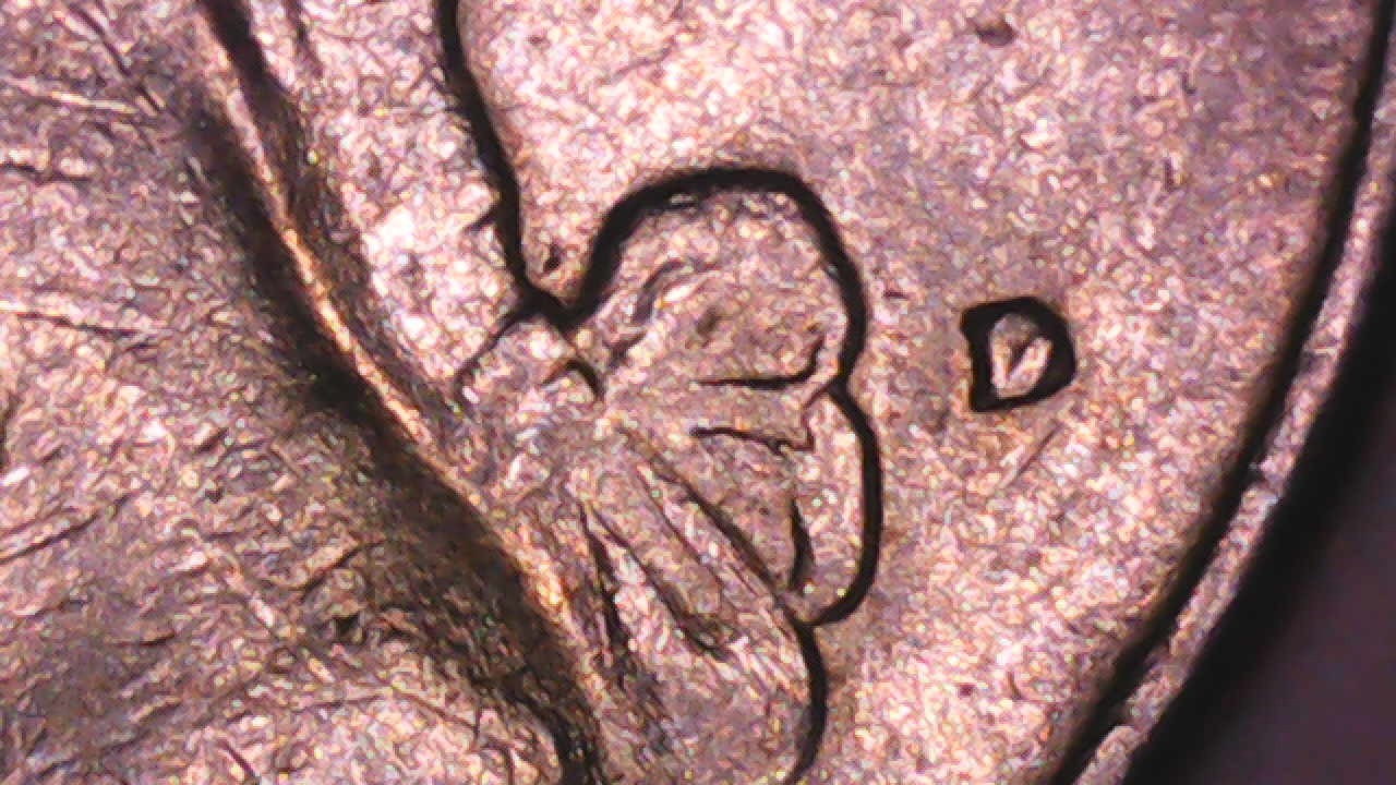 1982-D-Suspect-DDR/Filled-