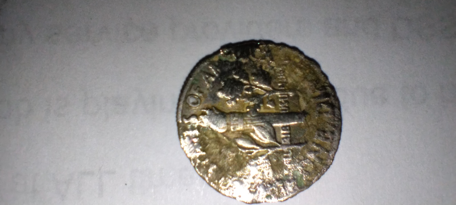 1985-P-Dime-Is-It-PMD,-Anything-Special?-Looks-To-Be-Copper-Underneath.-Just-Looking-For-Any-Info