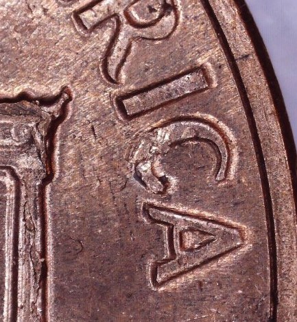 1963-D-With-Dire-Crack-On-12th-Pillar-And-The-