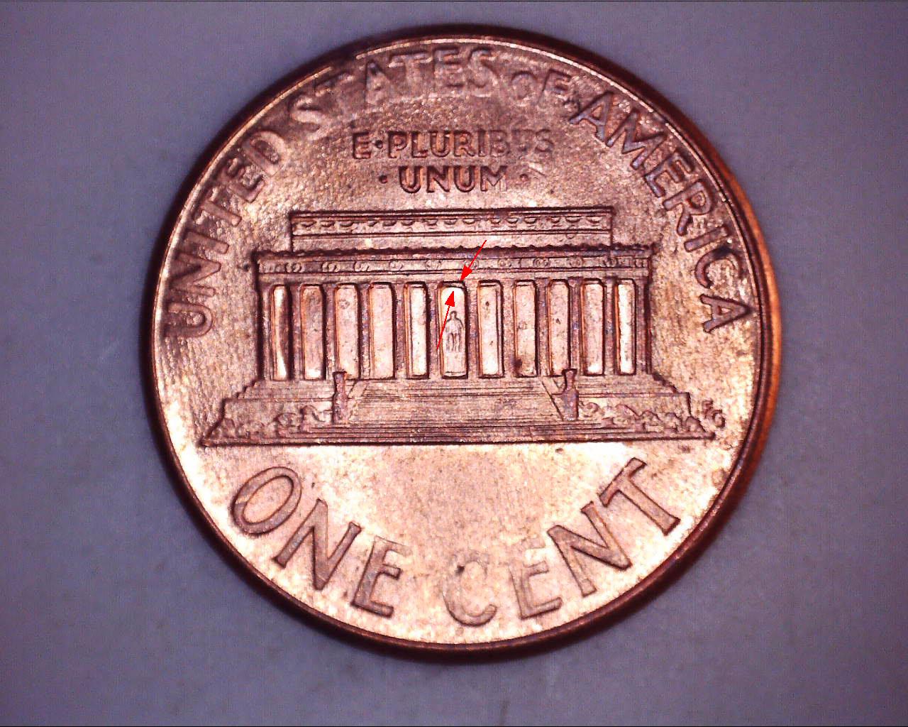 1998-D-Lincoln-Penny-With-Crooked-Awning-Above-Lincoln